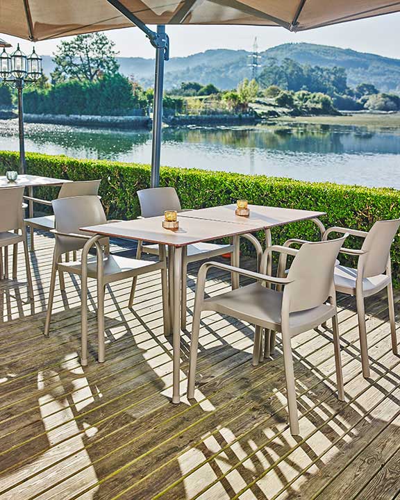 Silla Dock - Image 2
