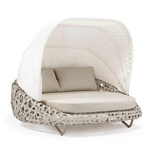 Curl Daybed With Canopy